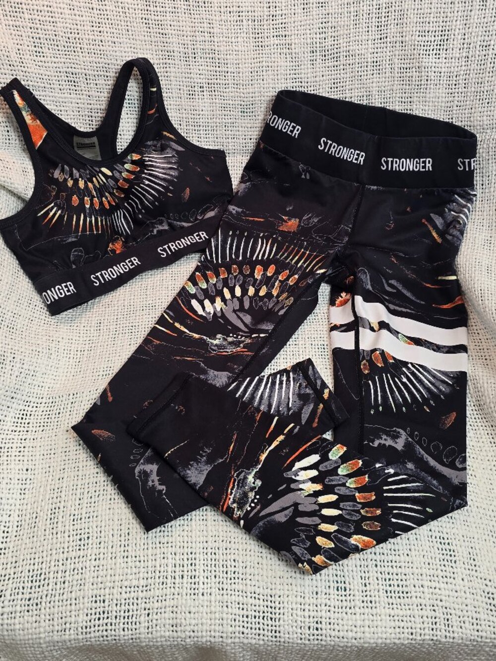 XS Stronger sportswear set | brand new | beautiful design